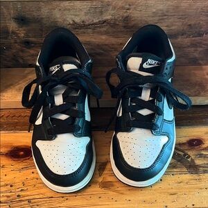 Nike Low Panda Kids Black & White Dunk Sneakers Size 1 Youth